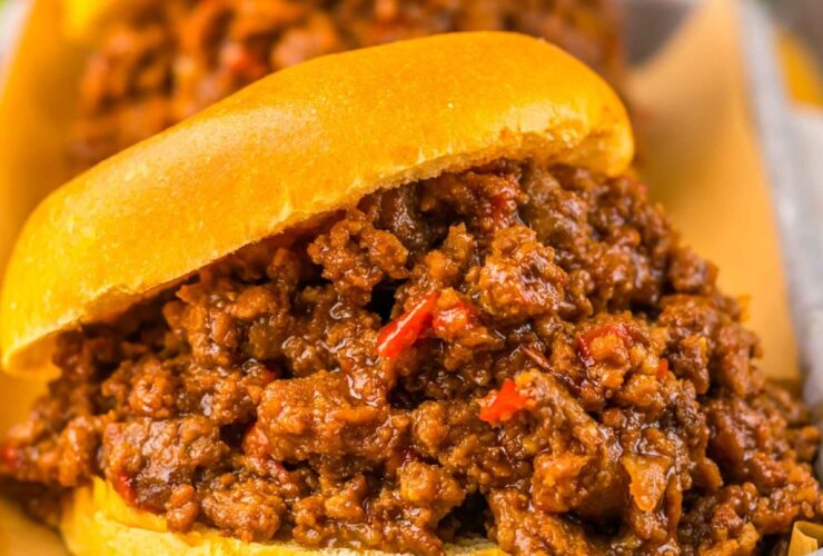 Crockpot Sweet Chili Sloppy Joes