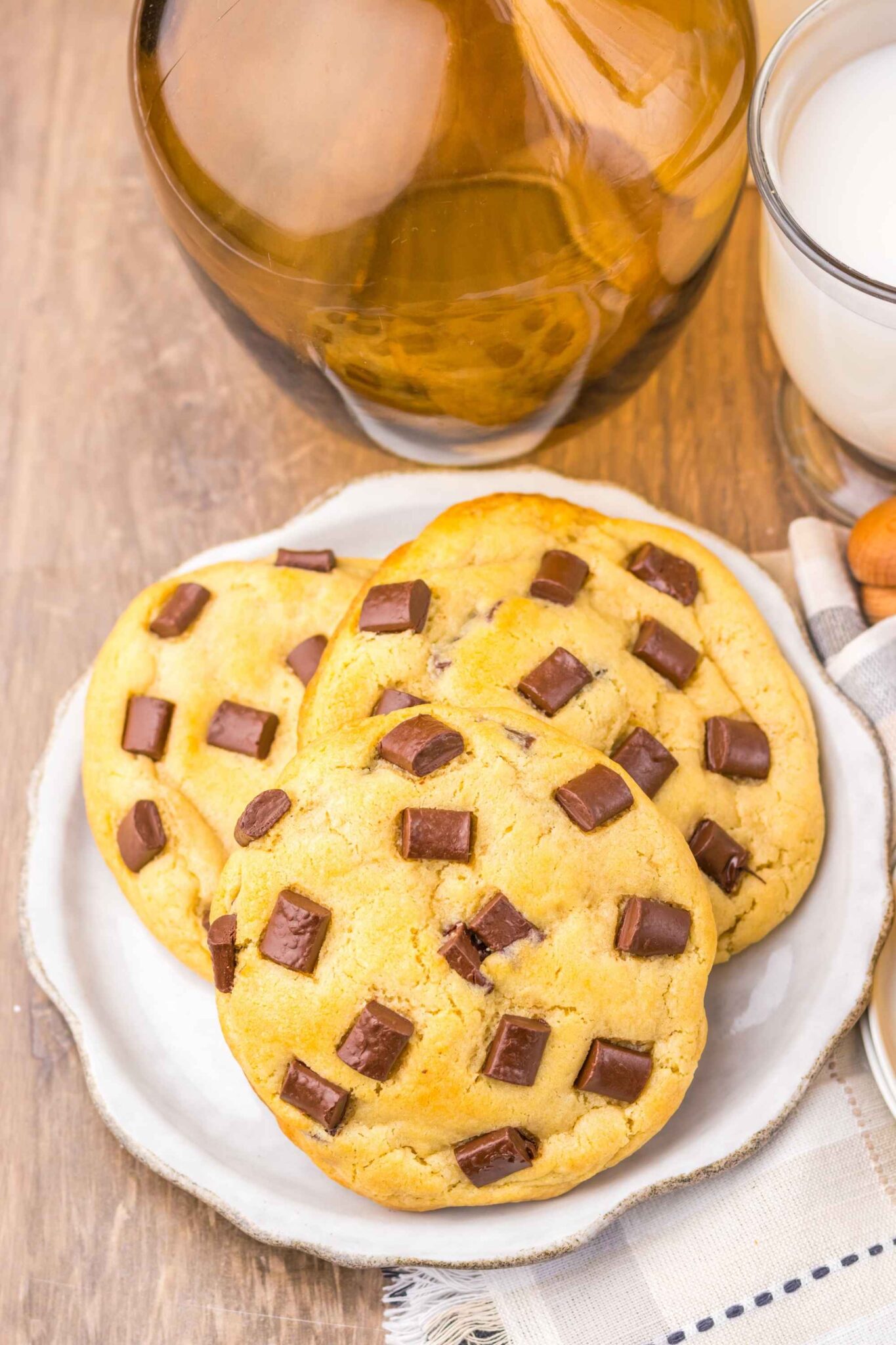 Levain Bakery-Style Cookies