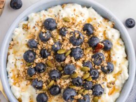 Blueberry & Muesli Cottage Cheese Bowl