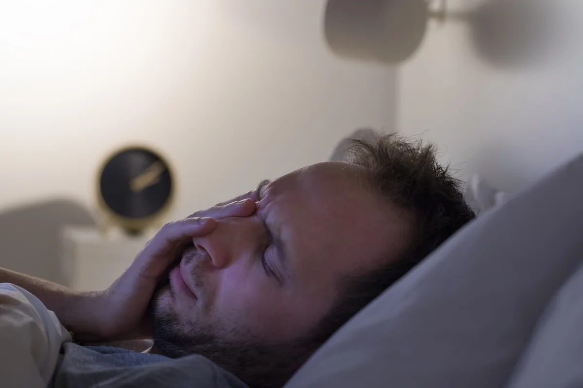 Researchers found a 'golden hour' for bedtime